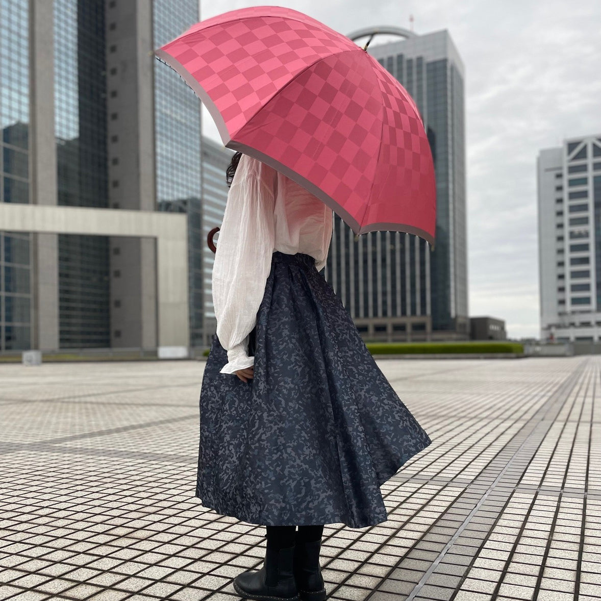 Women's Satin Dot Thin Roll Long Umbrella